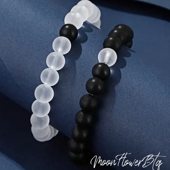 Black White Beaded Bracelets | Matching Couple Set |Stretch Yin Yang Trendy - Picture 4 of 5